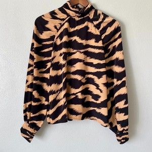 🟢 Vero Moda Women's Animal Print Black Tan Chic Satin Blouse - Size Small NWOT